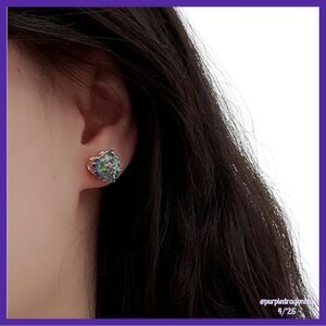 BEAUTIFUL RAINBOW CUBIC ZIRCONIA HEART SHAPED STUD EARRINGS NEW